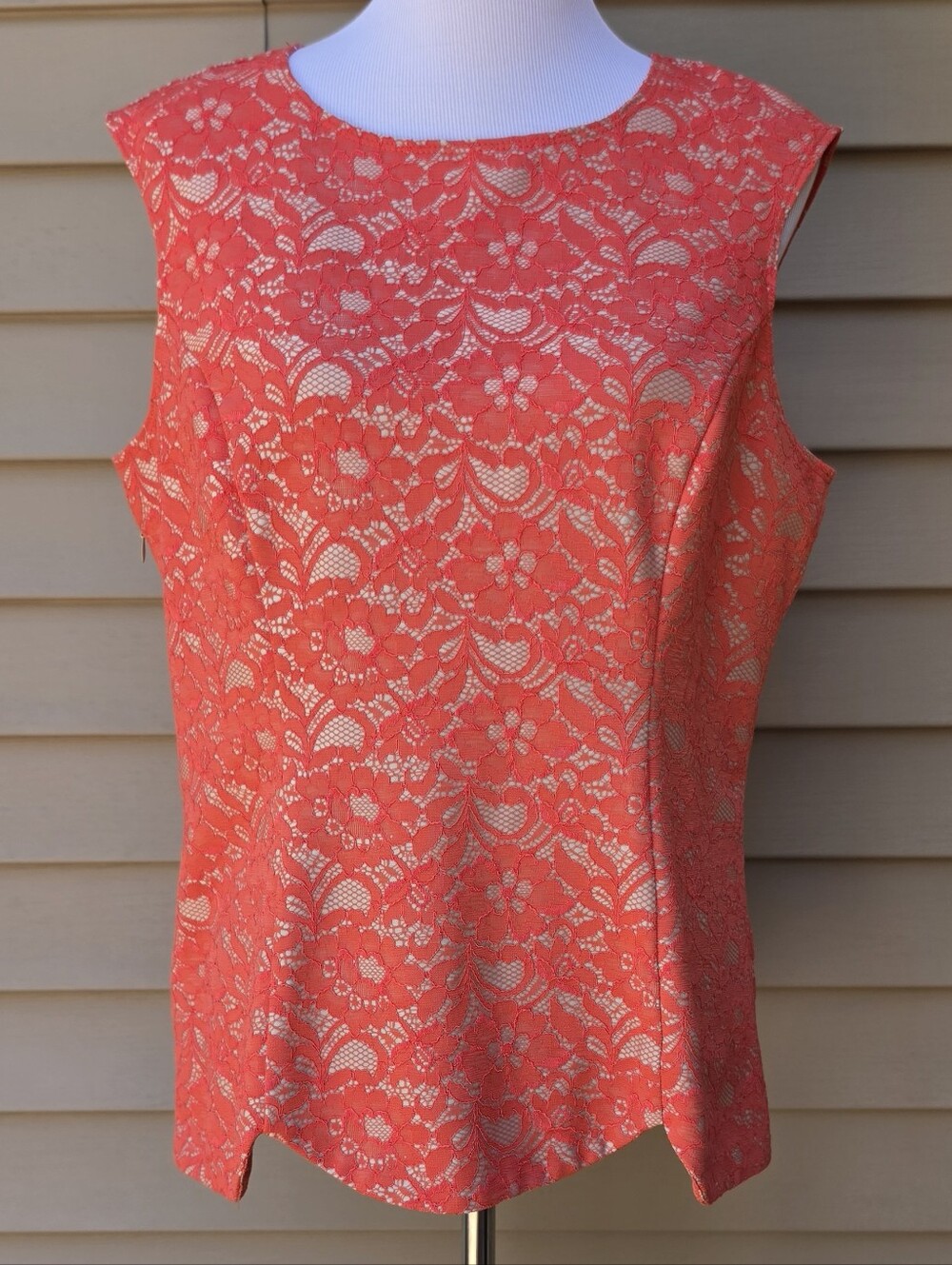 Simonton Says VTG Red Lace Structured Blouse Scallop Hem Side Zip